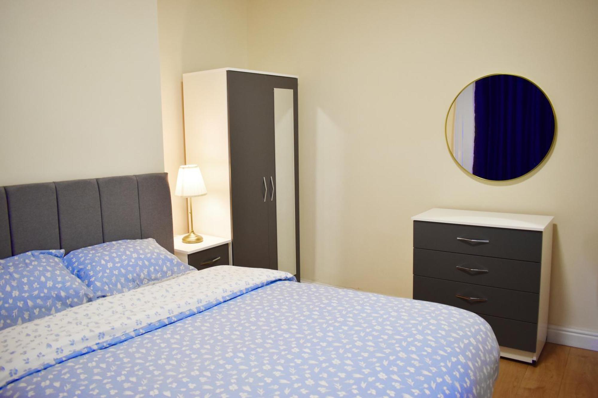 Birmingham City Centre Bedroom, Parking, Wifi, Kitchen, Living Room Esterno foto