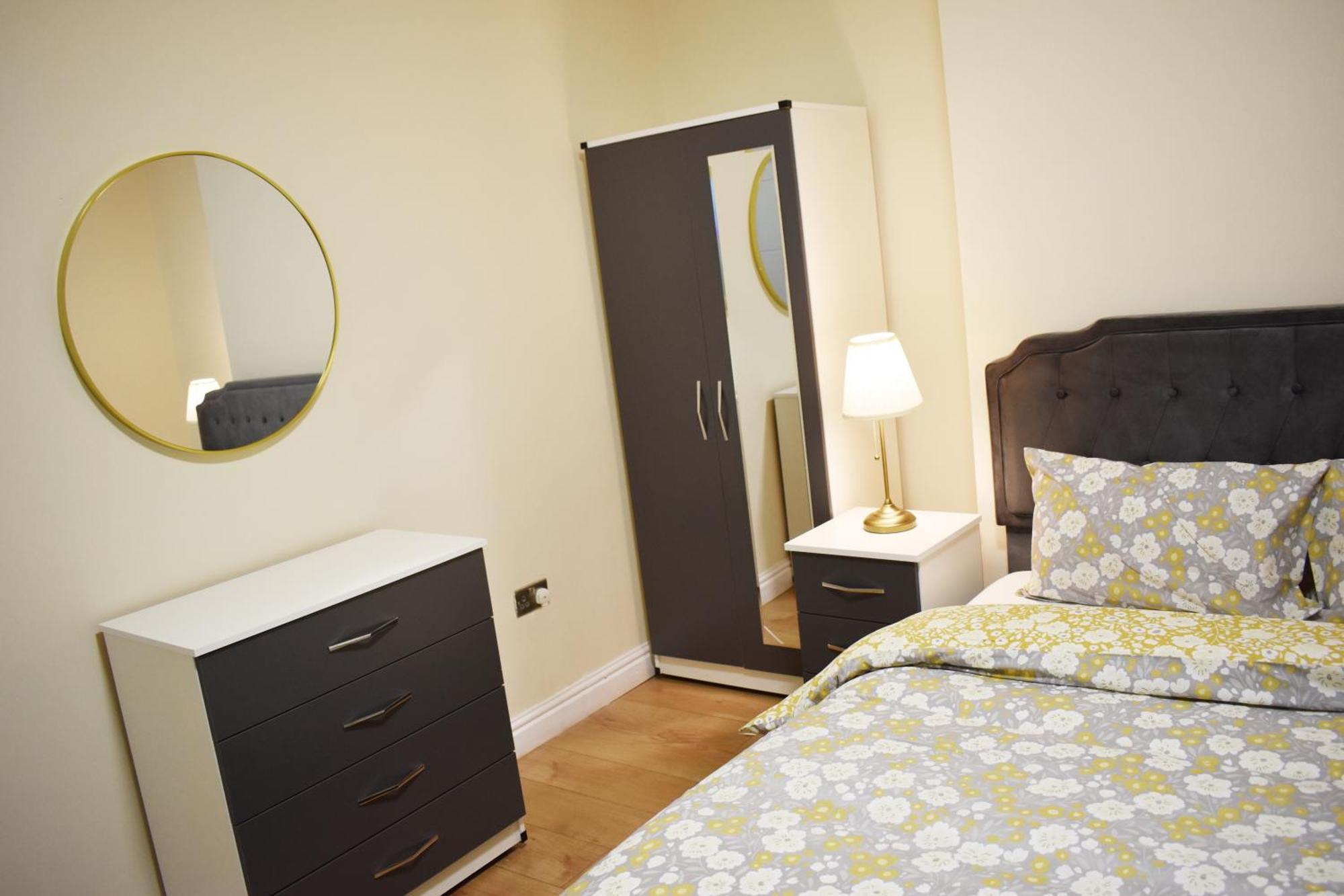 Birmingham City Centre Bedroom, Parking, Wifi, Kitchen, Living Room Esterno foto